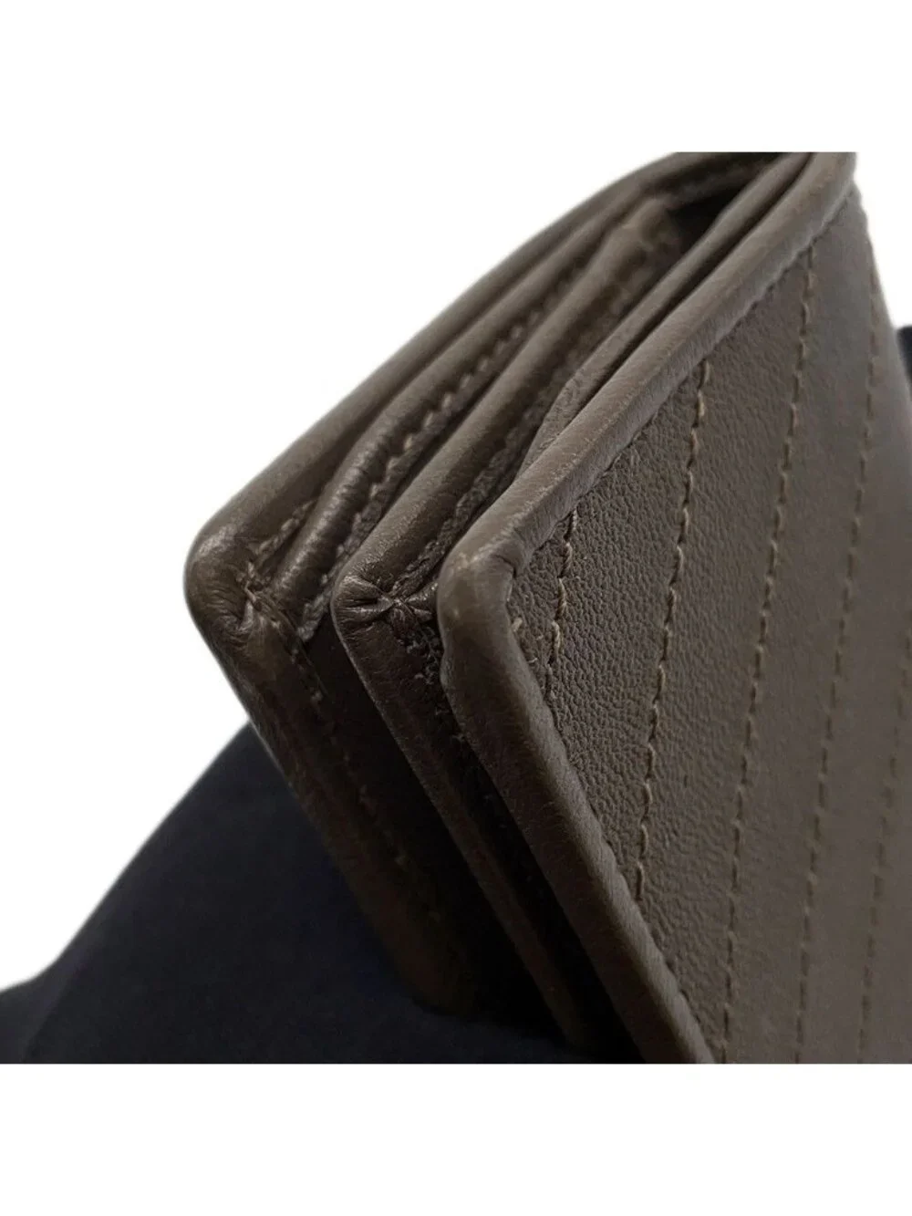 Gucci Bifold Wallet Interlocking Blanc Di Leather